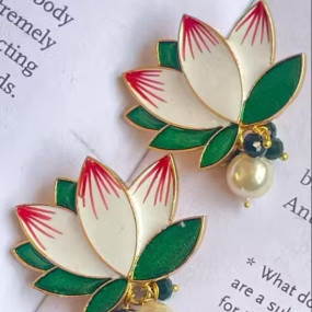 Flower shape Meenakari Stud Earring