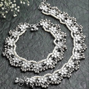 Silver Floral Kundan Anklet for Women