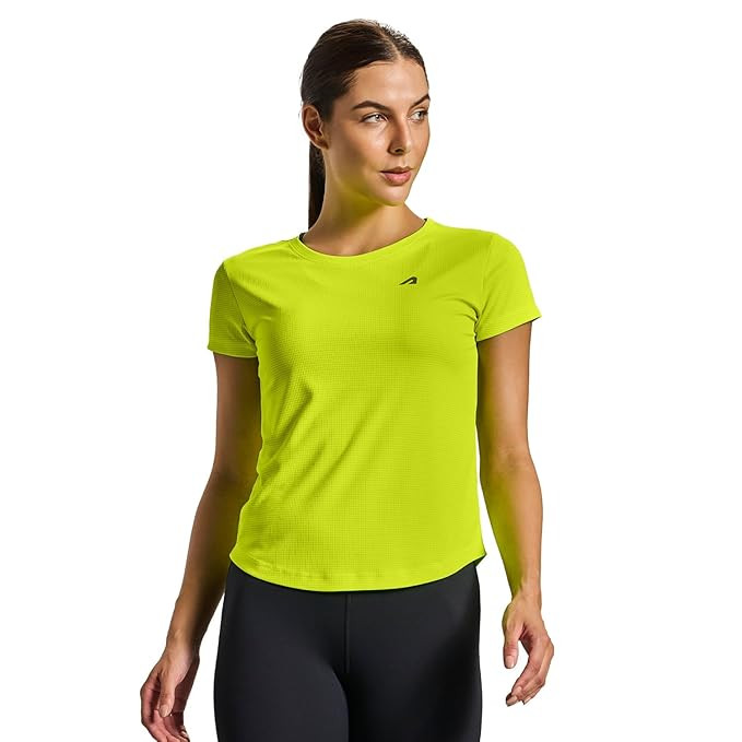 Boldfit Women's Polyester Relaxed Fit Gym Tshirt | Workout Lightweight | Breathable Round Neck T Shirts for Training, Running, Gym, Yoga, Badminton, Pickleball