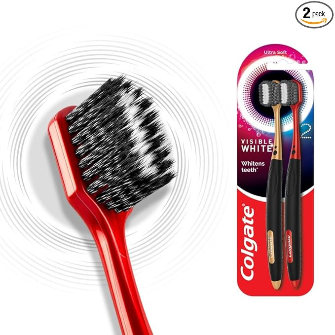 Colgate Visible White O2 Toothbrush - 2pcs