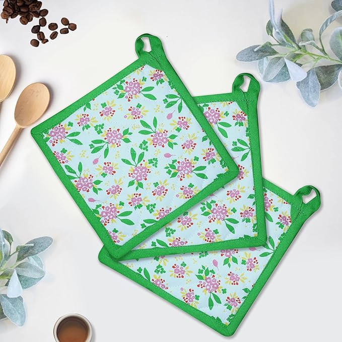Green Floral Pattern Pot Holders Set of 3, Kitchen Cooking & Baking Heat Resistant Microwave Oven Trivets - Best for Heat Protection of Hands & Holding Hot Utensils