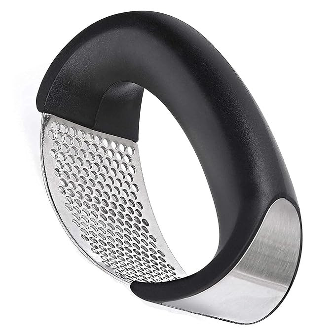 Stainless Steel Garlic Press Crusher Kitchen Chopper Dishwasher Safe Multi-Function Manual Curved Grinding Slicer Presses Cooking Gadgets Tool Dough and Peeler (Black)